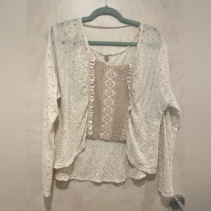 Free People - Vintage crop, sheer front!